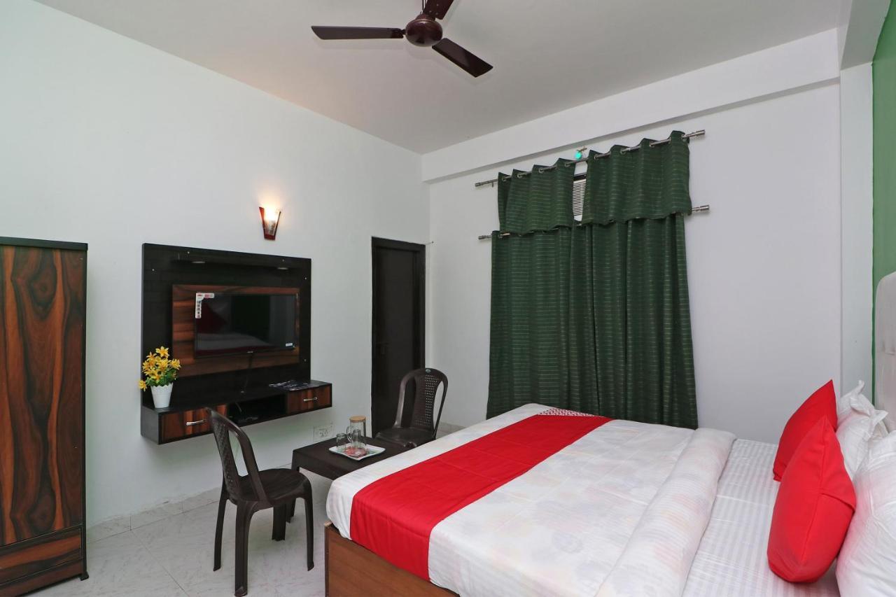 Hotel O Ooak Hotel Greater Noida Exteriör bild